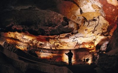 Lascaux: Escenas prehistóricas, (por Esther Roso)